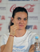 Yelena Isinbayeva. Russian winter 2011