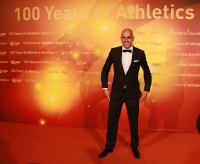   ().        1500. IAAF Centenary Gala.  () 